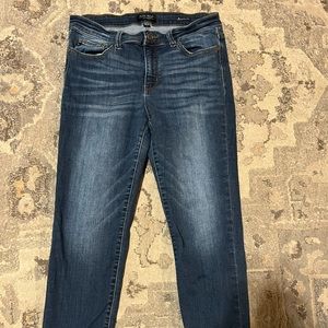 Judy Blue Relaxed Fit 13/31